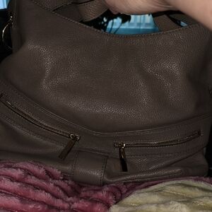 Michael Kors Elegant Brown Leather Handbag EUC Leather Could Be Conditioned.